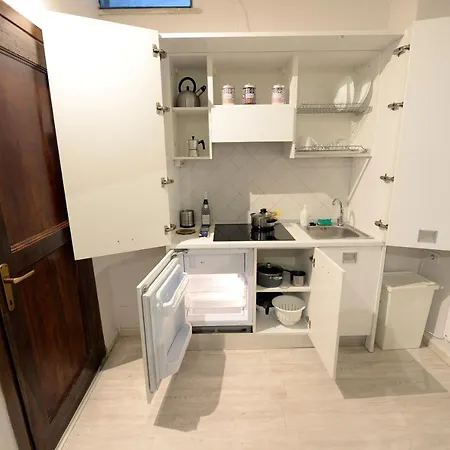 Easy Holidays - Leopardi Appartement